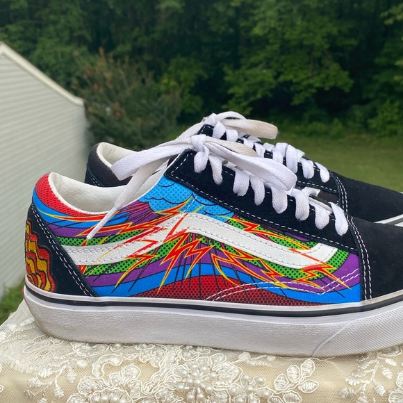 WOMENS VANS OFF THE WALL SNEAKERS - Picture 8 of 10